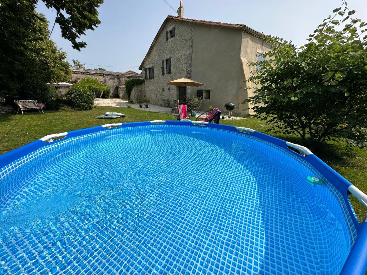Saint-Matré Bed & Breakfast Elisabeth מראה חיצוני תמונה